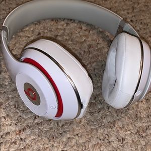Beats studio wireless